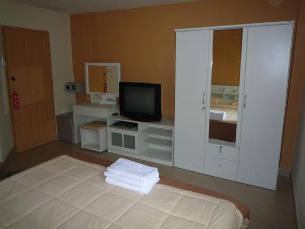 Marina Inn Паттайя Номер фото